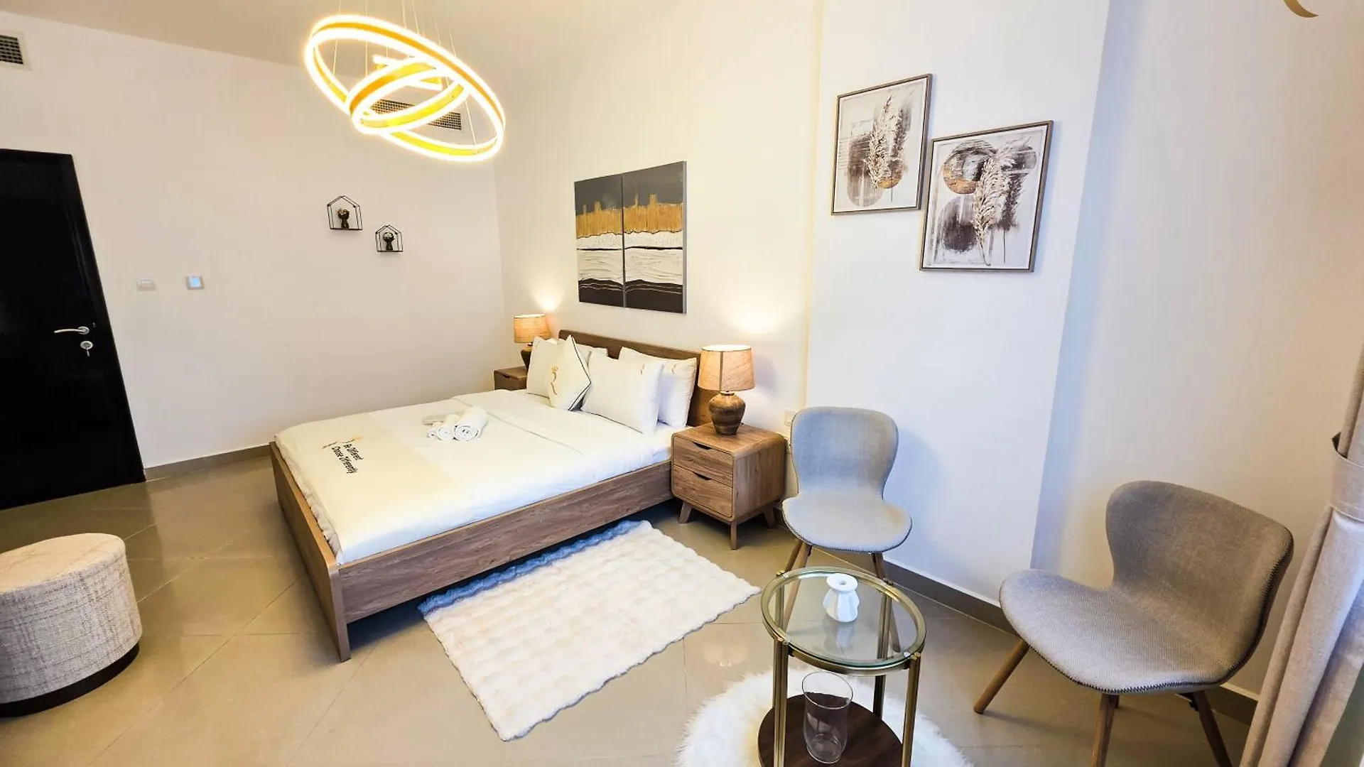 Divine 1Br Escape Pool Gym Parking Al Reef Διαμέρισμα Αμπού Ντάμπι